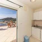 Seaview 아파트